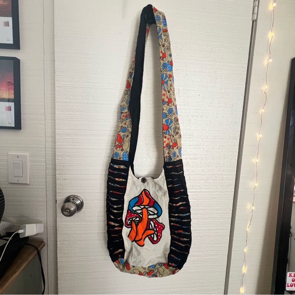 Trippy Mushroom Bag - NWOT